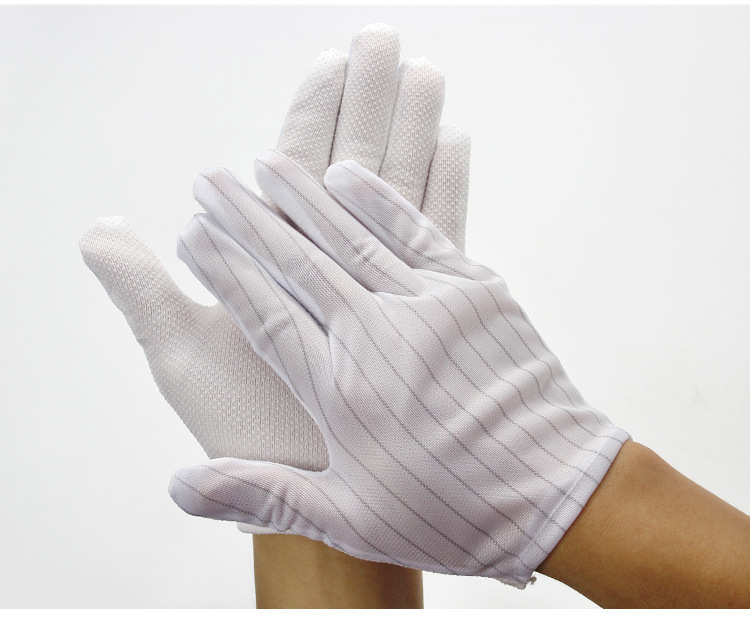 Anti-static plastic gloves